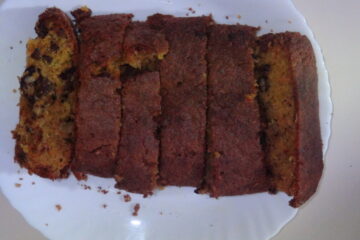 carrot ginger raisin cake