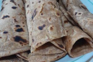 Wholemeal unleavened flatbread (chapati)