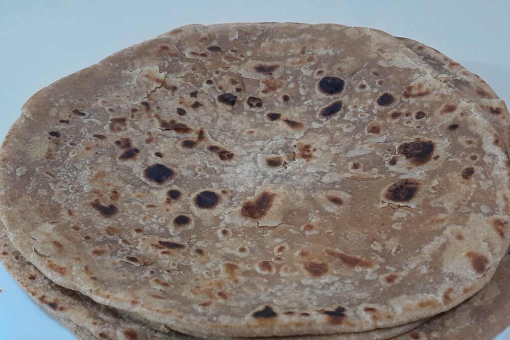 Wholemeal unleavened flatbread (chapati)