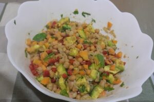 My go-to chickpea avocado salad