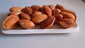 Lemon madeleines thumbnail