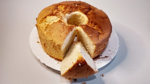 Lemon chiffon cake